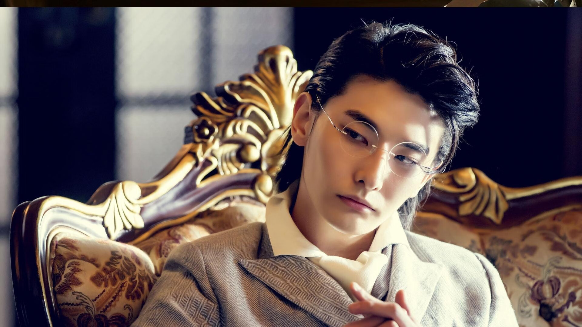 爱游戏下载-绿衫军核心空降跨联赛对决，塔图姆狂砍43分锁定MVP，骑士逆转浙江！