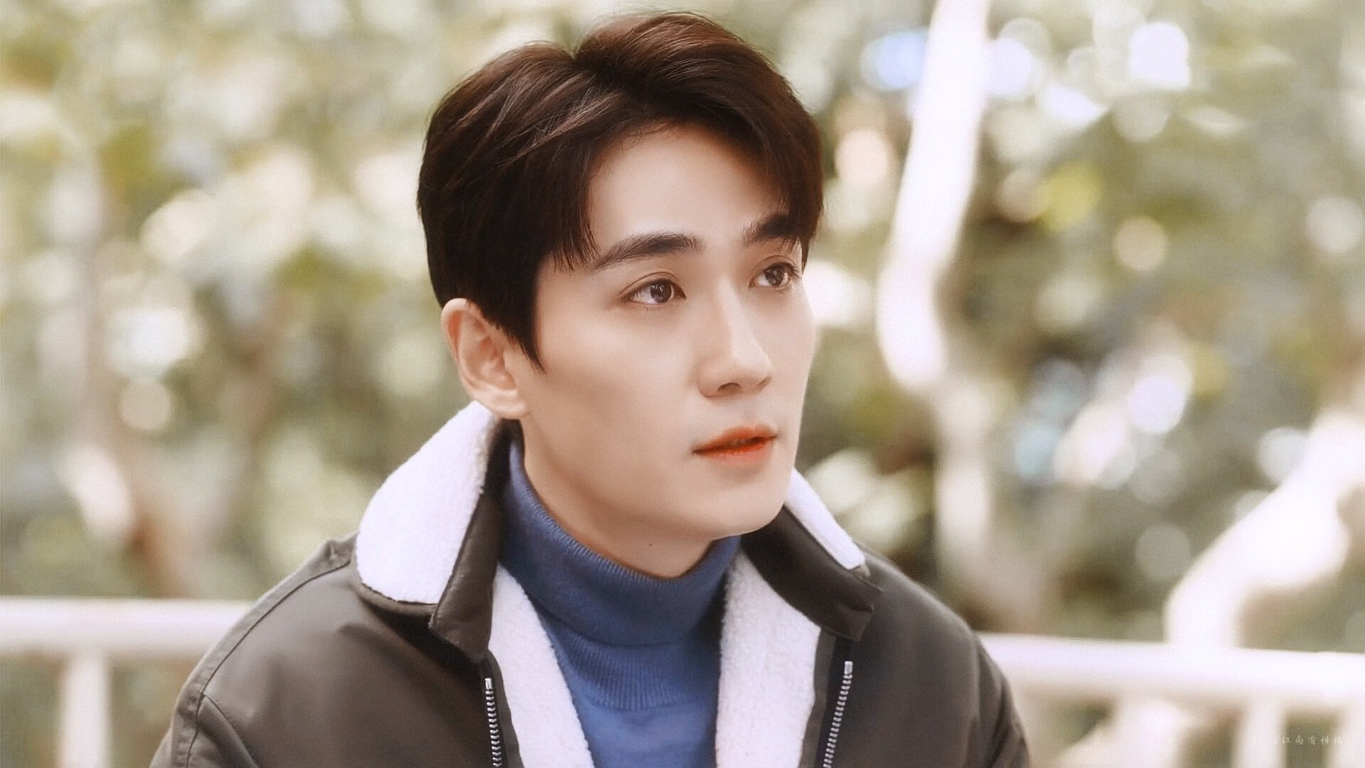 绿茵场上的战术幽灵，当格列兹曼在英荷大战中化身终极锁匠