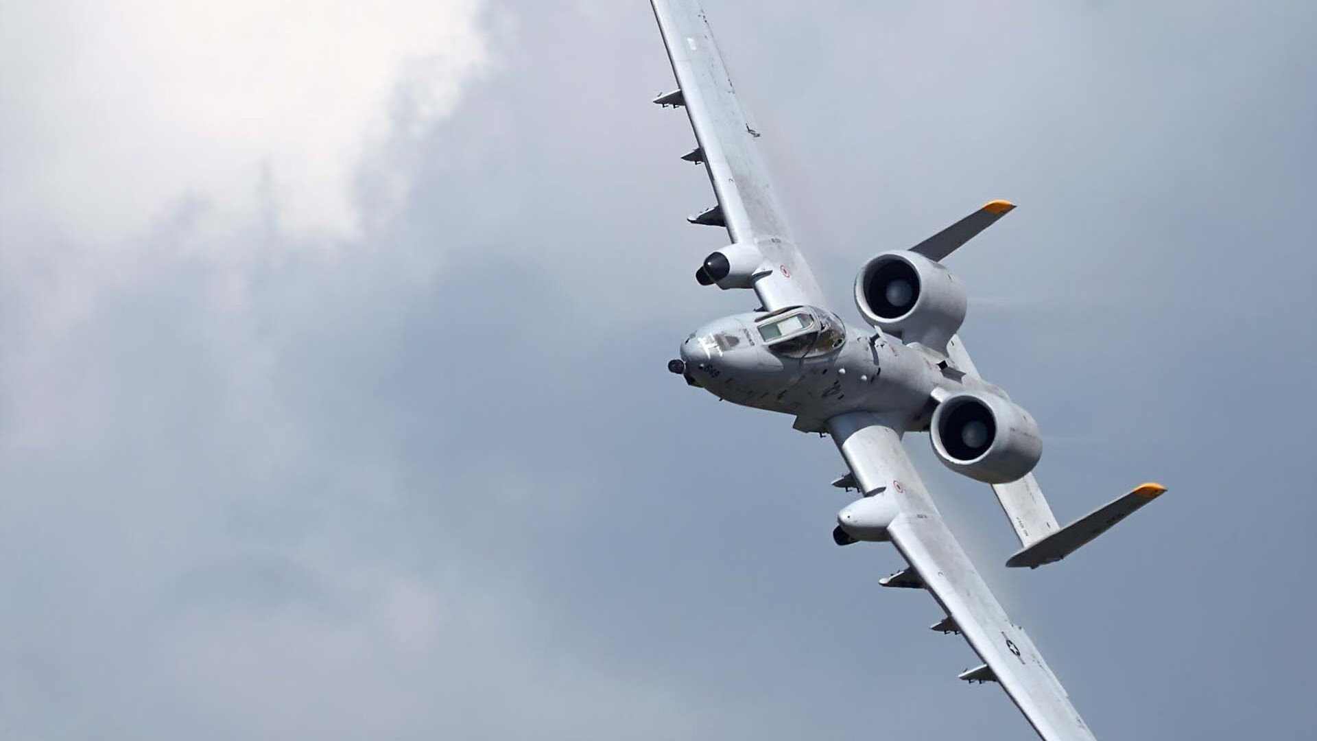 爱游戏下载-历史性突破！那不勒斯首次攻克西班牙堡垒，巴斯托尼化身关键先生接管世界排名争夺战