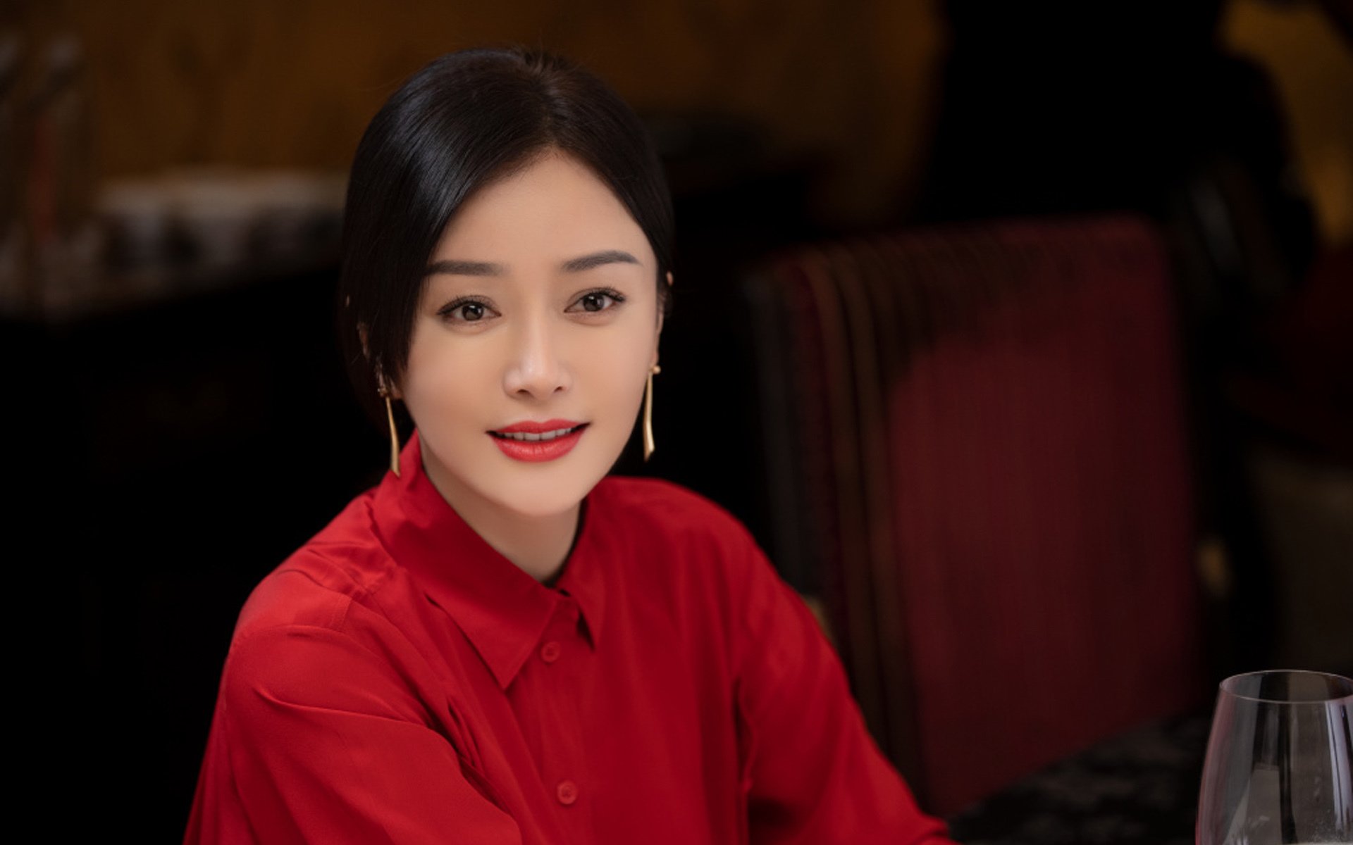 冰火之歌,当维京战吼撕裂欧洲红魔,莫德里奇在2026的黄昏中独舞